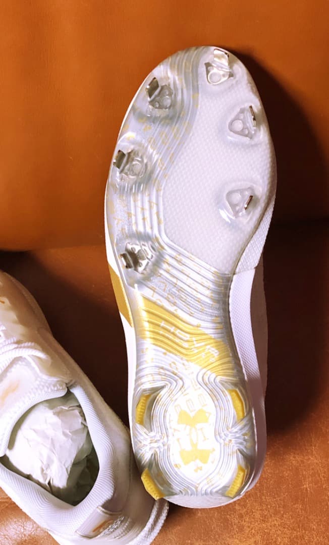 新品☆USA限定☆アンダーアーマー☆野球用ブライス・ハーパー6☆27cm