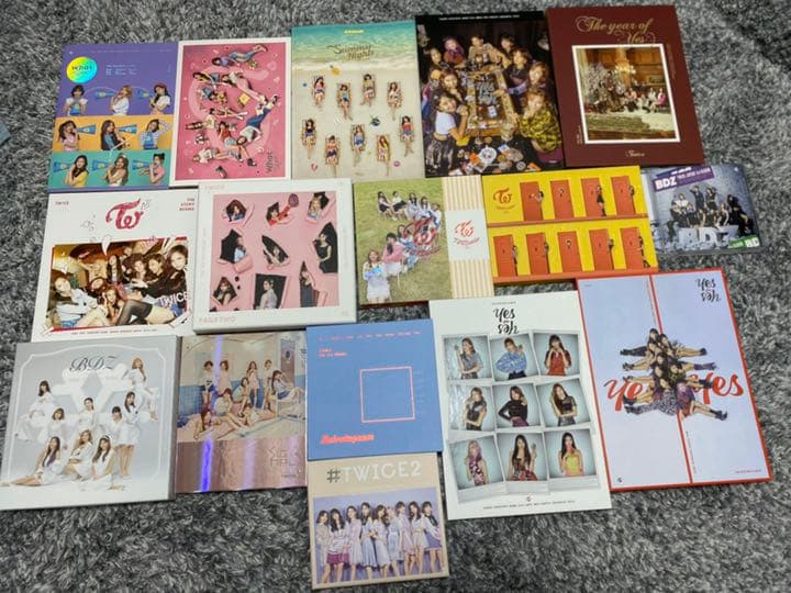 TWICE CD、ポスター、TWICEAIRLINES TWICE #TWICE5 LIMITED EDITION CD A B REGULAR CD JAPAN JAPANESE | eBay