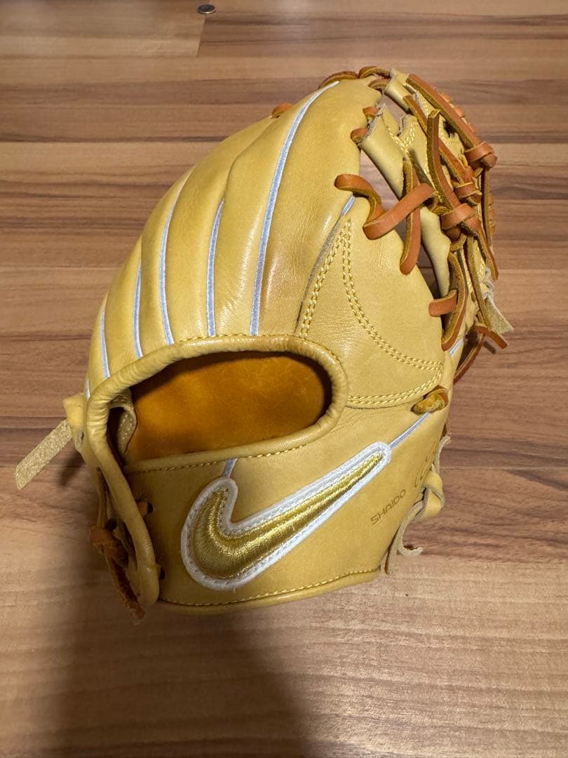 キャメル】ナイキ 硬式グローブ 内野手用 SHADO ELITE 謝道 - メルカリ