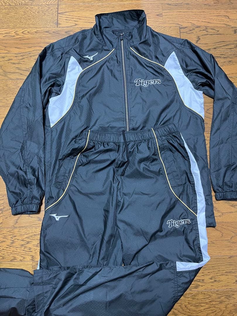 MizunoPro 阪神タイガース Lサイズ 野球ウェア上下 MizunoPro 阪神タイガース Lサイズ 野球ウェア上下