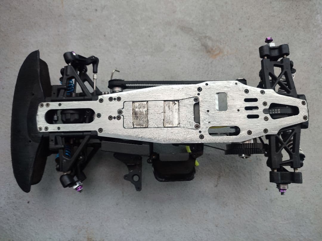 無限精機 MTX4シャーシ 中古品