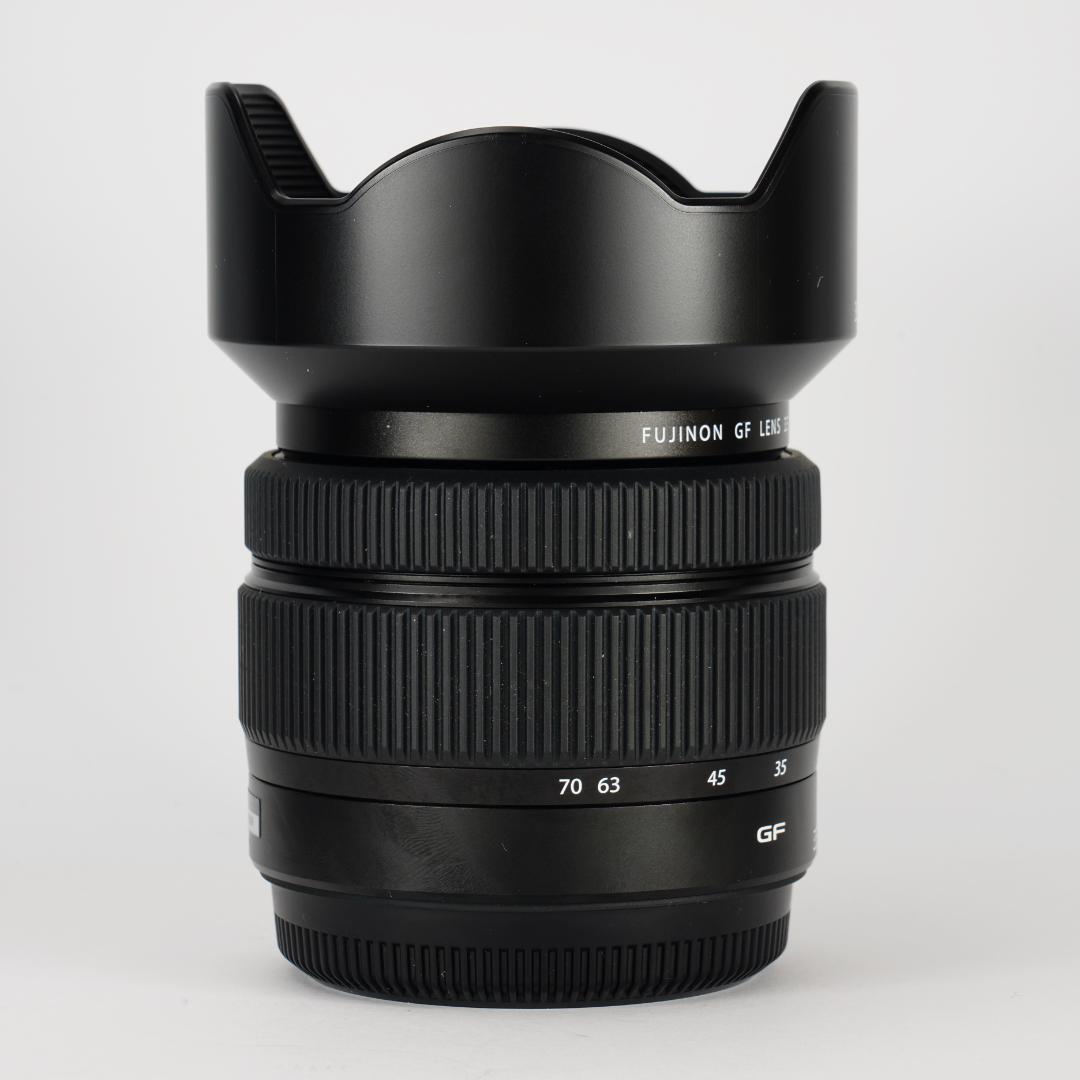 中判カメラの革命児！Fujifilm GF35-70mmF4.5-5.6 GFX