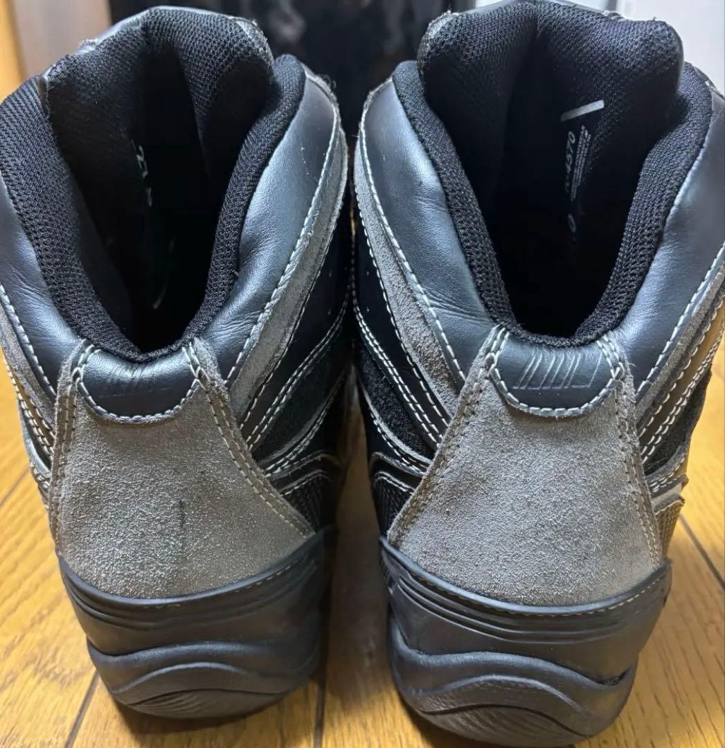 専用です クシタニ KUSHITANI K-4570 27.0cm