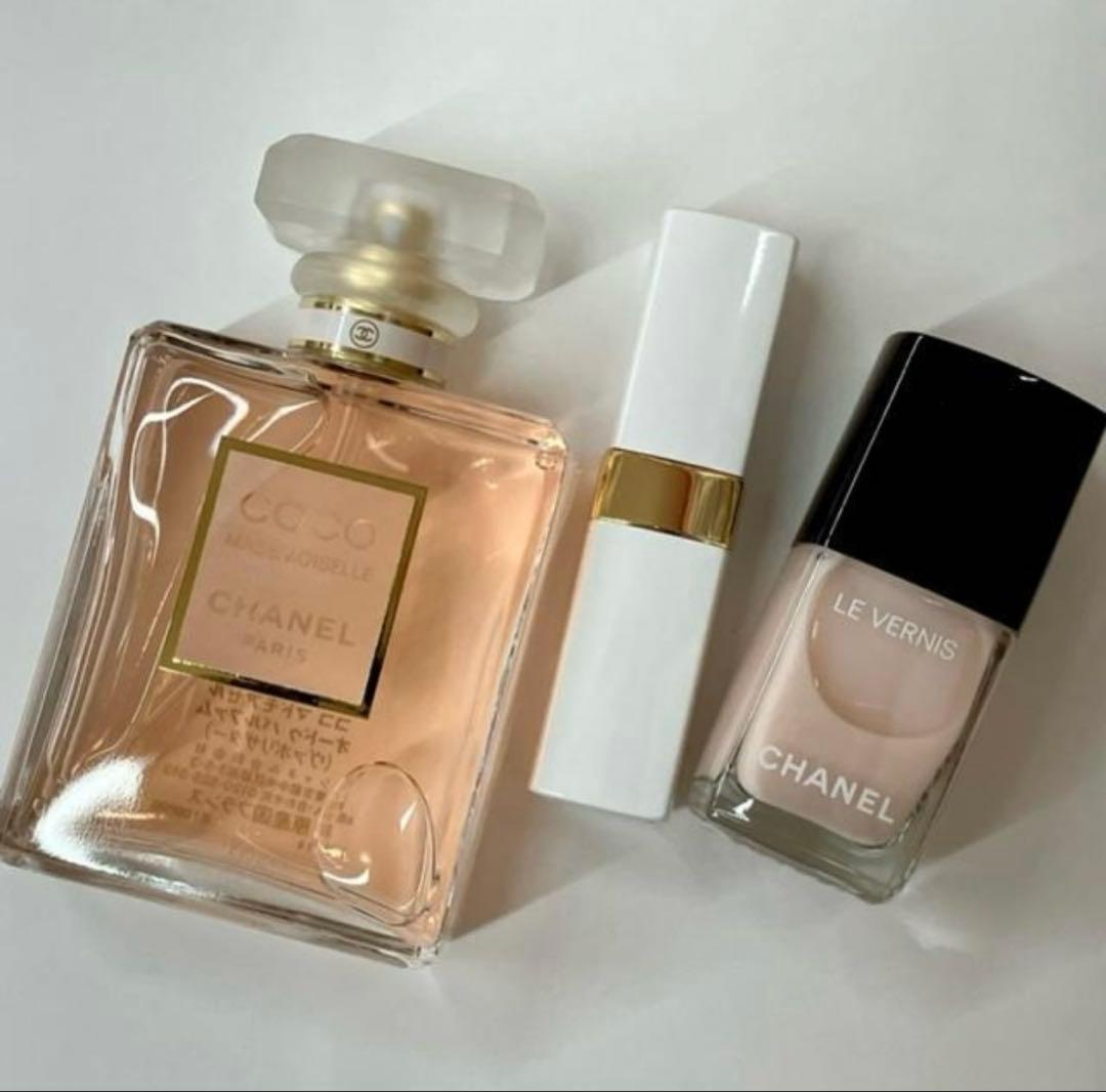 《メルカリ便》CHANEL ココマドモアゼルシークレットルックコフレ限定品