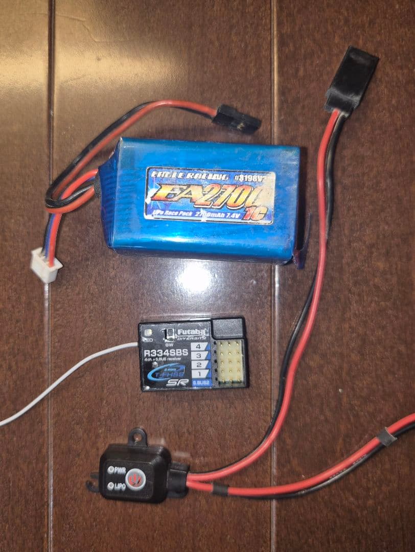 ひ*ん様 Kyosho INFERNO MP11 1/8 RCバギー(中古) - メルカリ