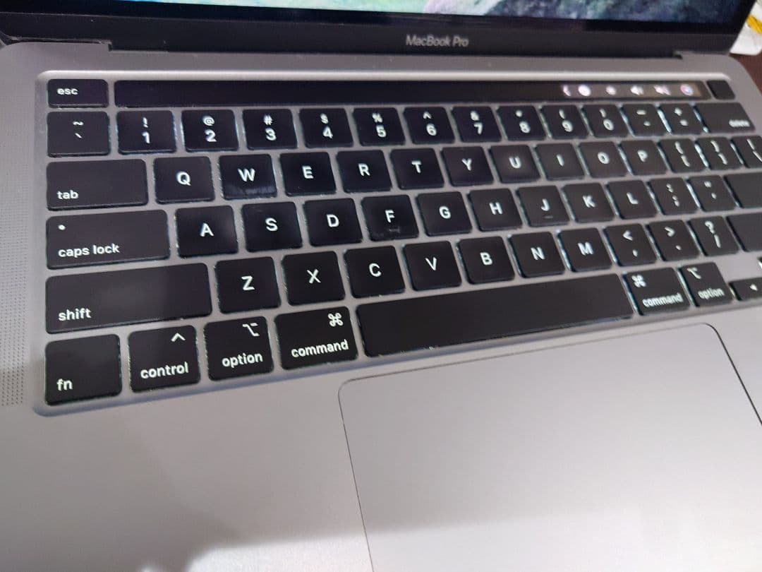 美品 MacBook Pro 2020 Core i7 32G SSD 512G - メルカリ