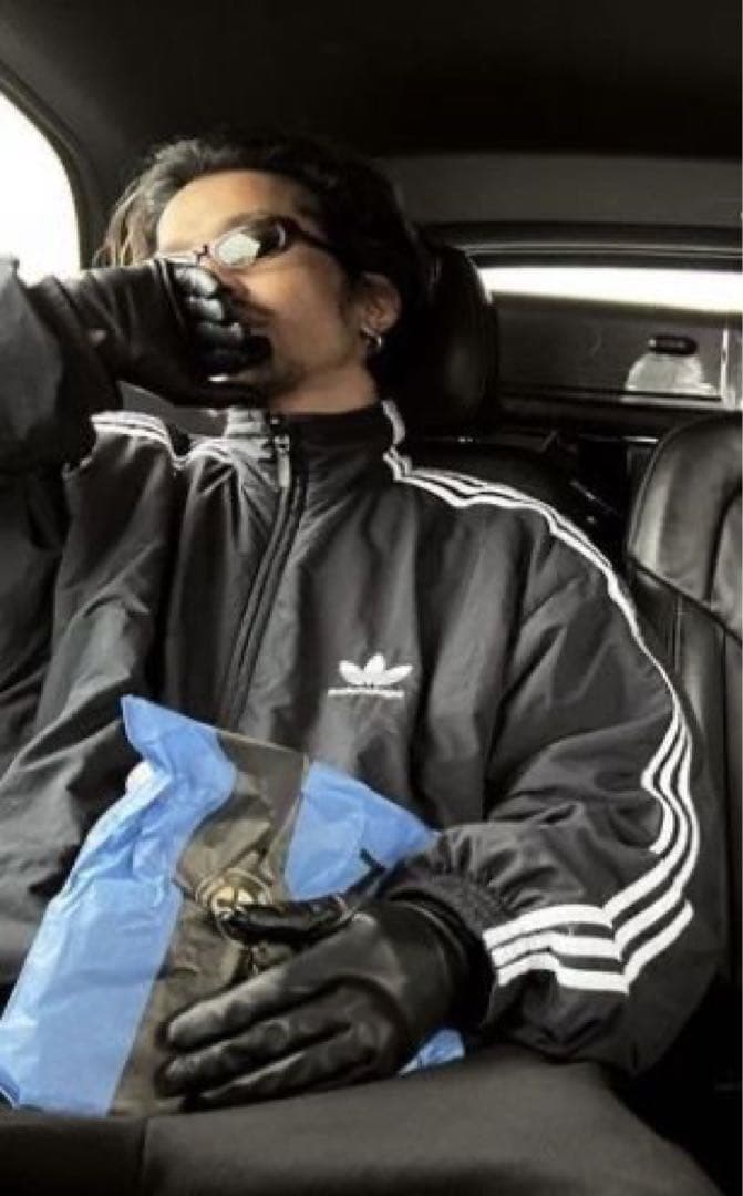 常田大希 adidas adilenium オーバーサイズ トラックトップ 黒 - メルカリ