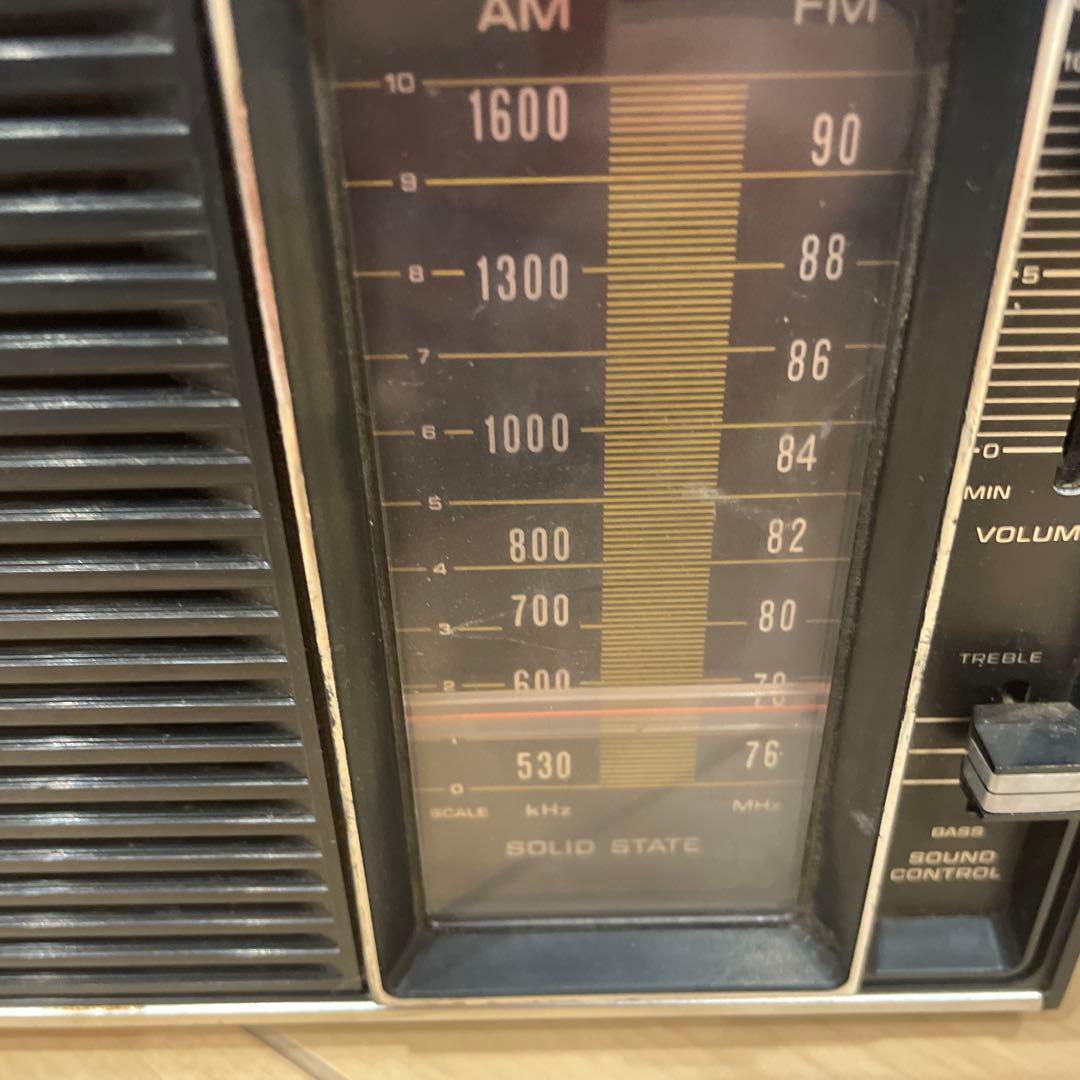 HITACHI KH-993 ラジオ 日立 昭和レトロ 稼働品 - メルカリ