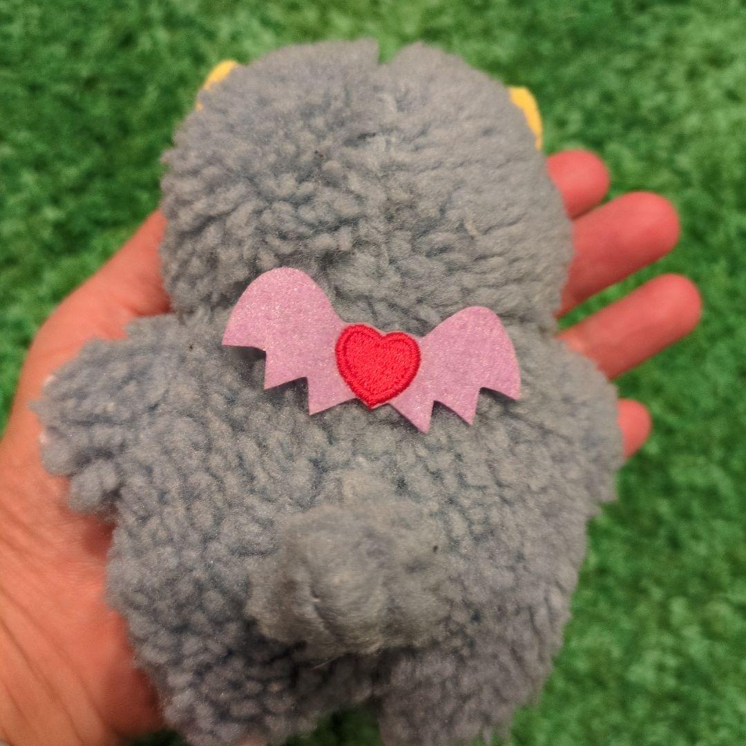 レア!!マルシィ心の奥に潜む怪獣のキーホルダー - メルカリ