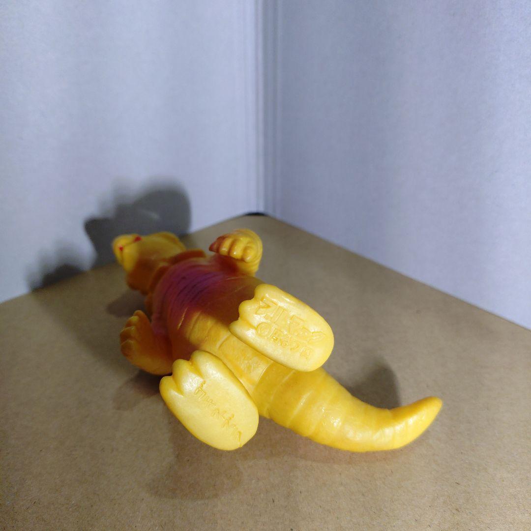 ブルマァク 帰ってきたウルトラマン ゴキネズラ ミニソフビ - メルカリ