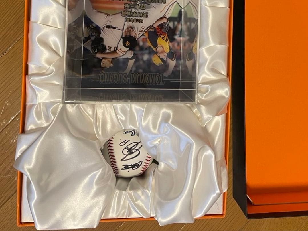 ⭐︎菅野智之 ⭐︎直筆サイン入りボール 記念品 メモラビリアボール