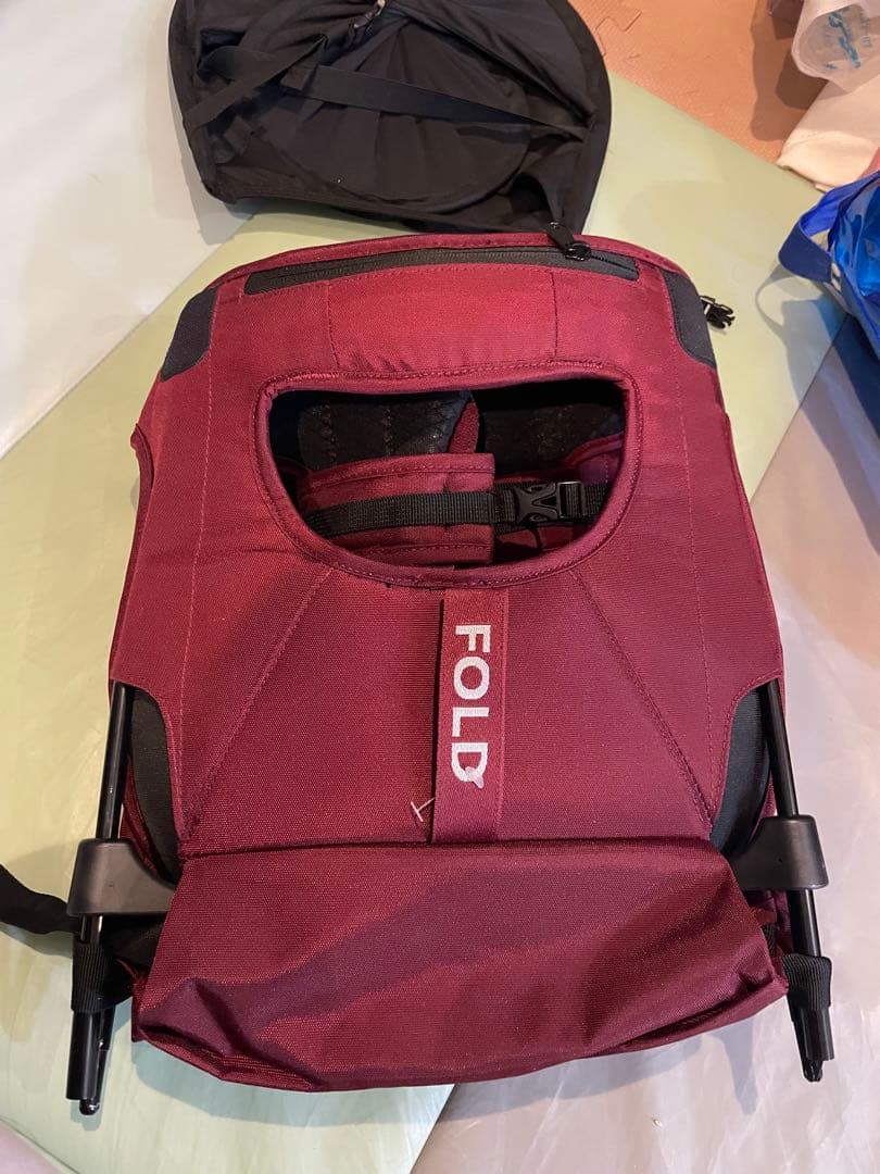 肩車キャリア MINIMEIS G4 ミニマイス エンジ色 - メルカリ