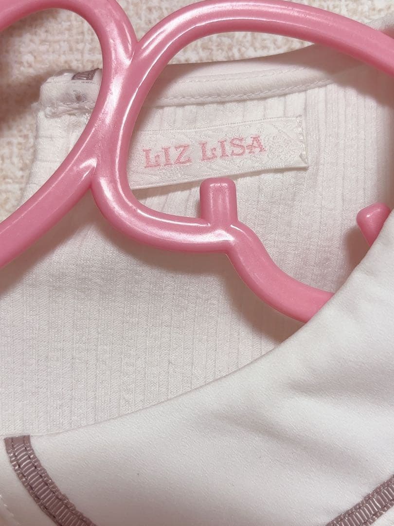 LIZLISA♥ティアラリボンリブカットブラウス ピンク - メルカリ