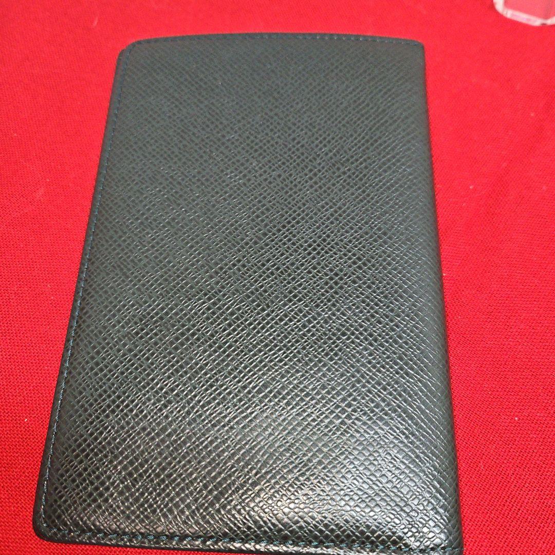 希少】ルイヴィトン タイガ エピセア 二つ折り財布 パスポートケース