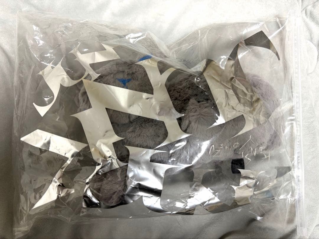 米津玄師 JUNK リイシューねこちゃん BEIGE リイシューねこちゃん Grande / Apricot Beige – KENSHI YONEZU ONLINE