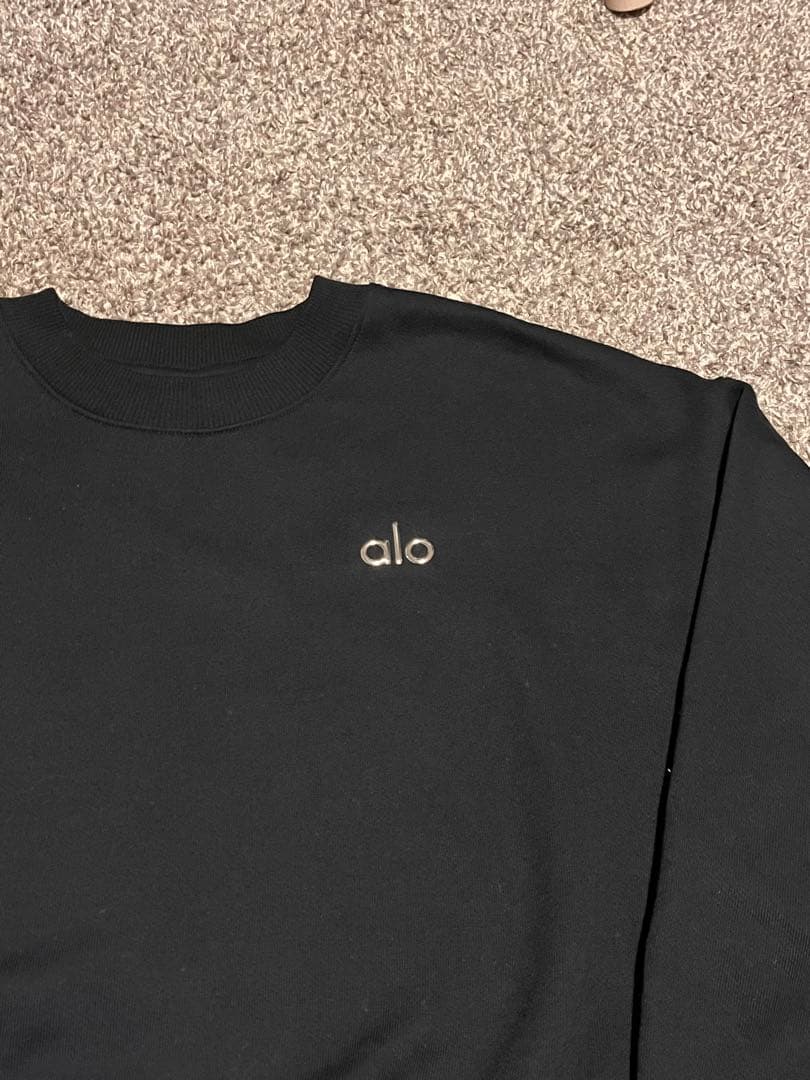 alo クロップドスウェット xs ブラック alo ブラック スウェットシャツ XS