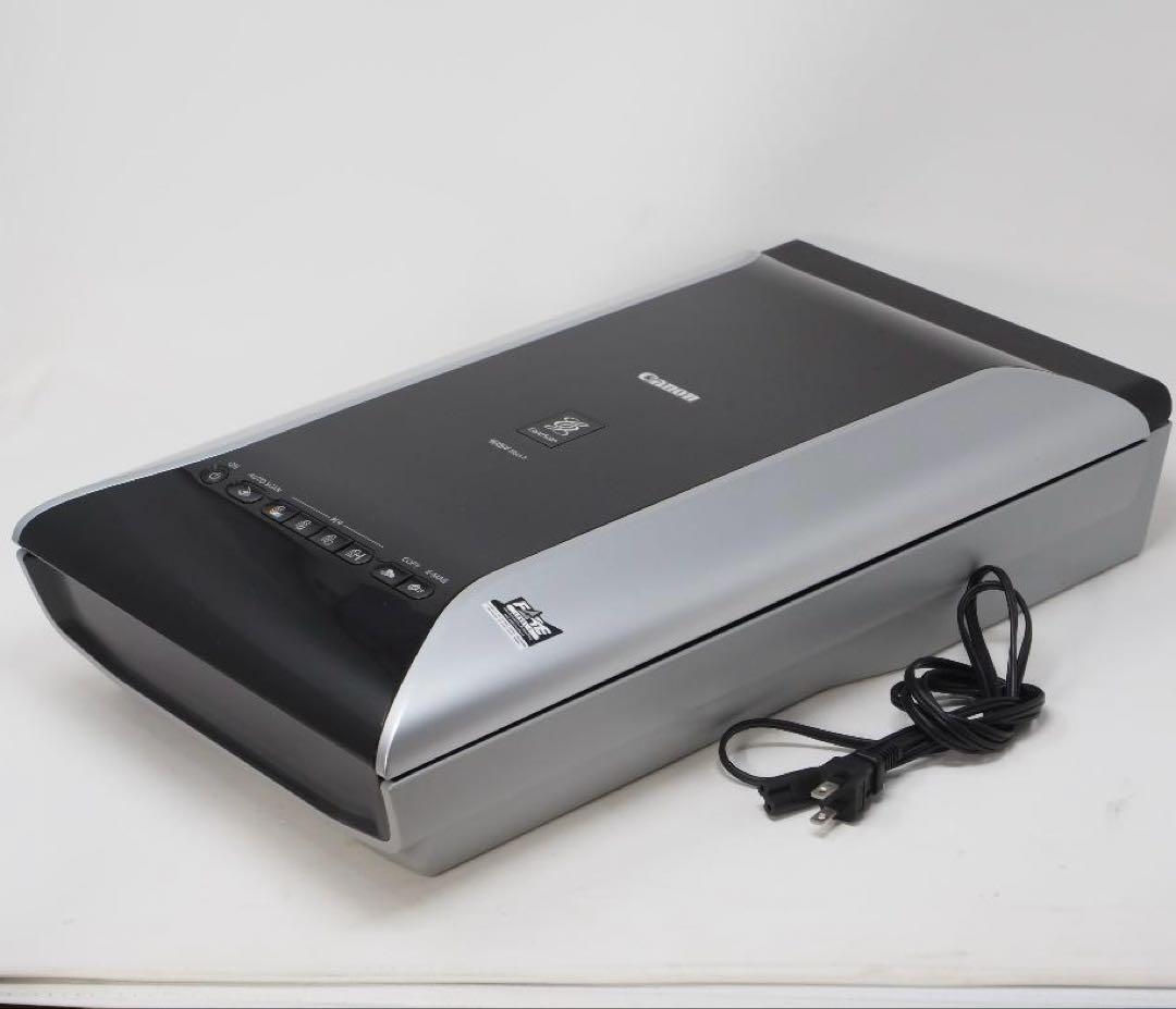 canon Canoscan 9000F MarkII　スキャナ フィルム対応 キヤノン、9600dpiのフィルムスキャンに対応した「CanoScan 9000F Mark