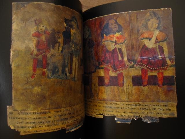 ヘンリー・ダーガー 非現実を生きる 初版 帯付き Henry Darger - メルカリ