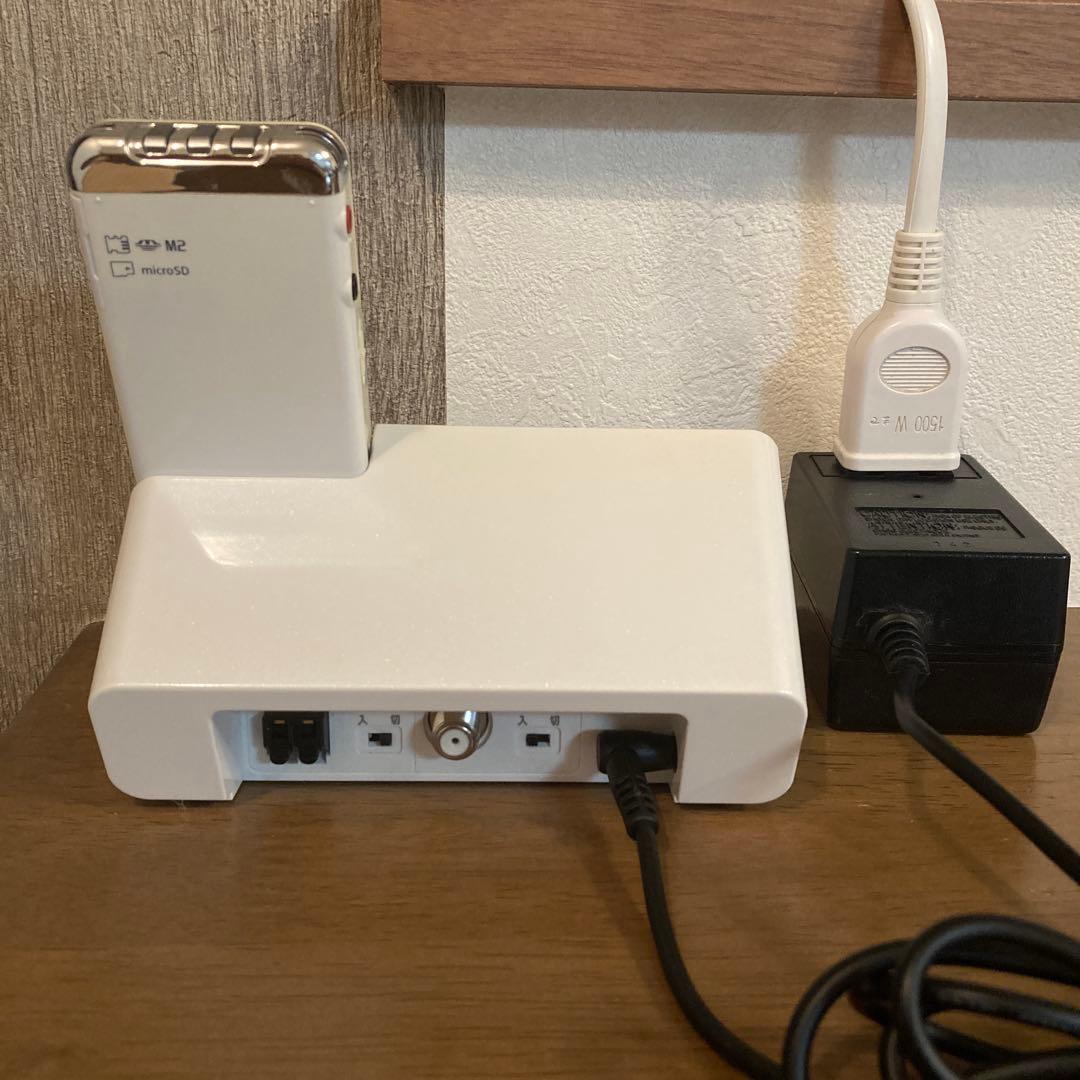 中古品　SONY ポータブルラジオレコーダー ICZ -R100 ICレコーダー