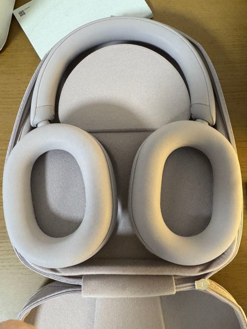 SONY WH-1000XM5×Le Sserafim ルセラフィム ヘッドホン - メルカリ