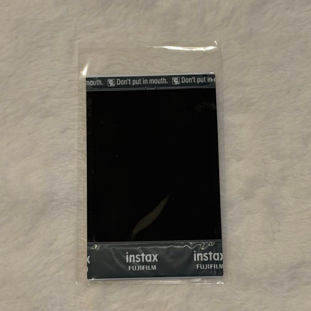 きゅるりんってしてみて チームいちご 逃げ水あむ チェキ - メルカリ