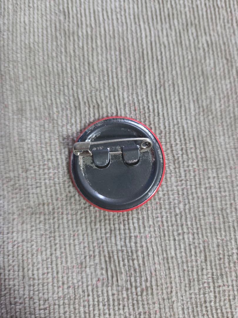 希少カタログ1983 Keith Haring 12-STICKER - メルカリ