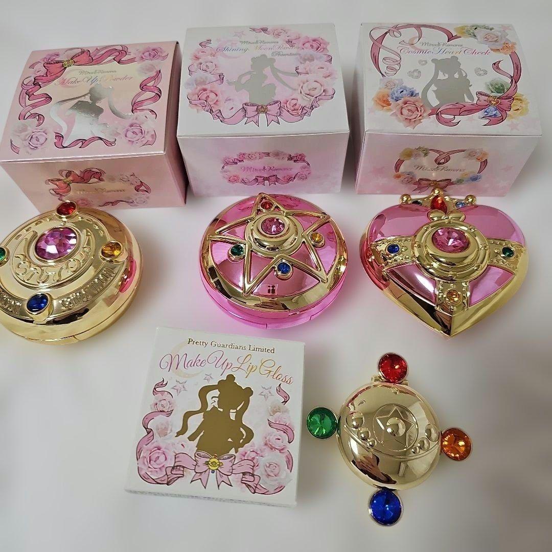 セーラームーン プレミアムバンダイ ジュエリーケースフェイスパウダー