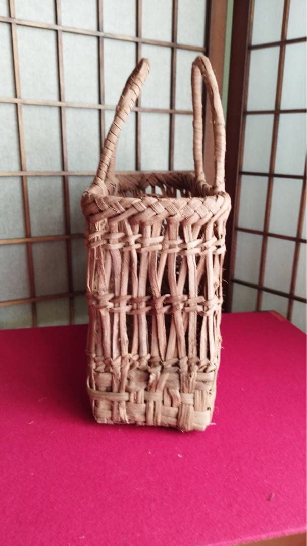 山葡萄と欅大ぶり籠新潟県阿賀町江川宗夫作江川作