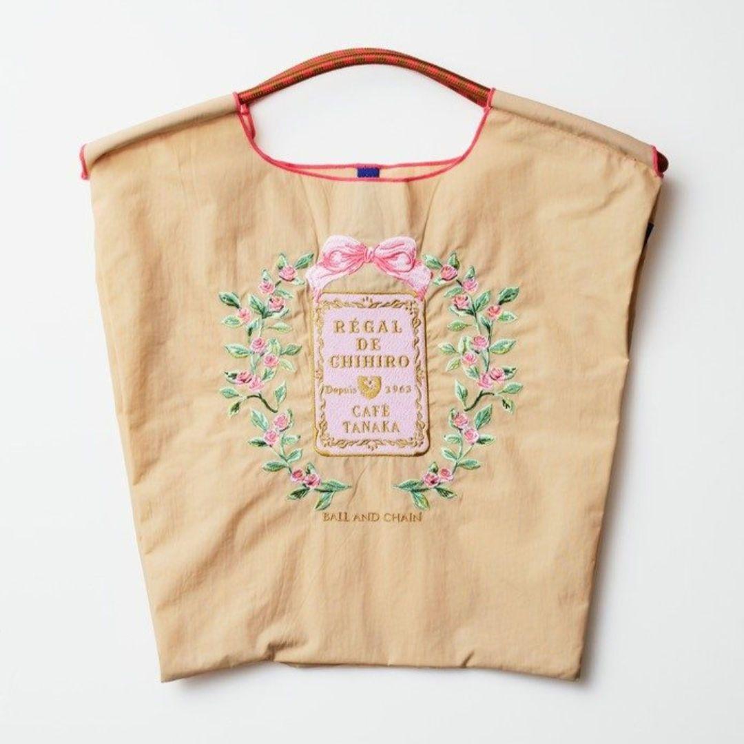 【新品未開封】ボールアンドチェーン カフェタナカ エコバッグ M ベージュ 刺繍バッグ エコバッグ ボールアンドチェーン カフェタナカ ベージュ M