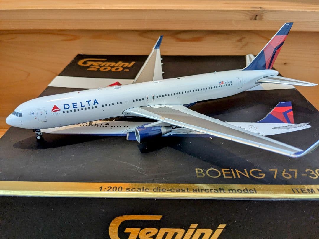 Gemini DELTA 767-300 1/200 ジェミニ ジェミニ200 DELTA BOEING 767-300ER