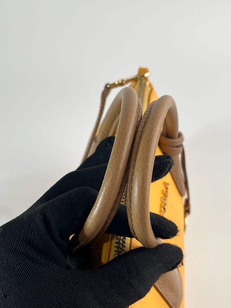 FURLA フルラ テッサ 2waイエローレザーバッグ ビタミンカラー