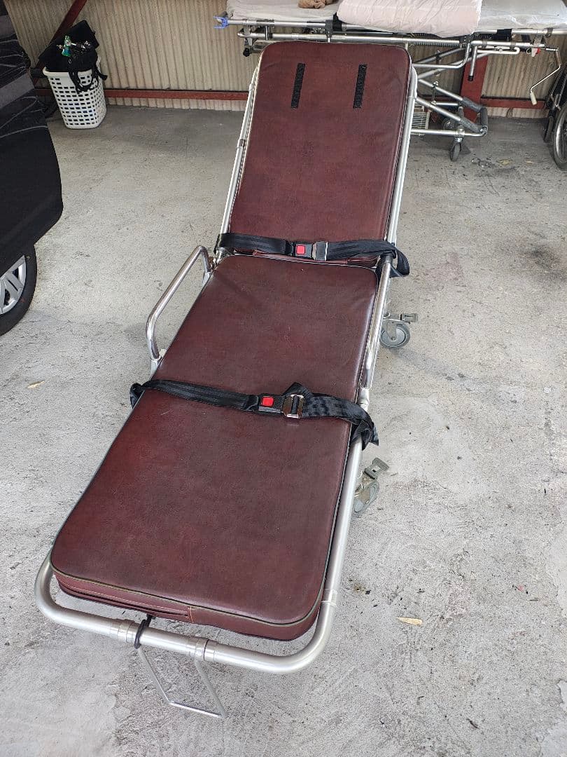 車載用ストレッチャー すぐにお仕事出来ます！引取りは送料不要