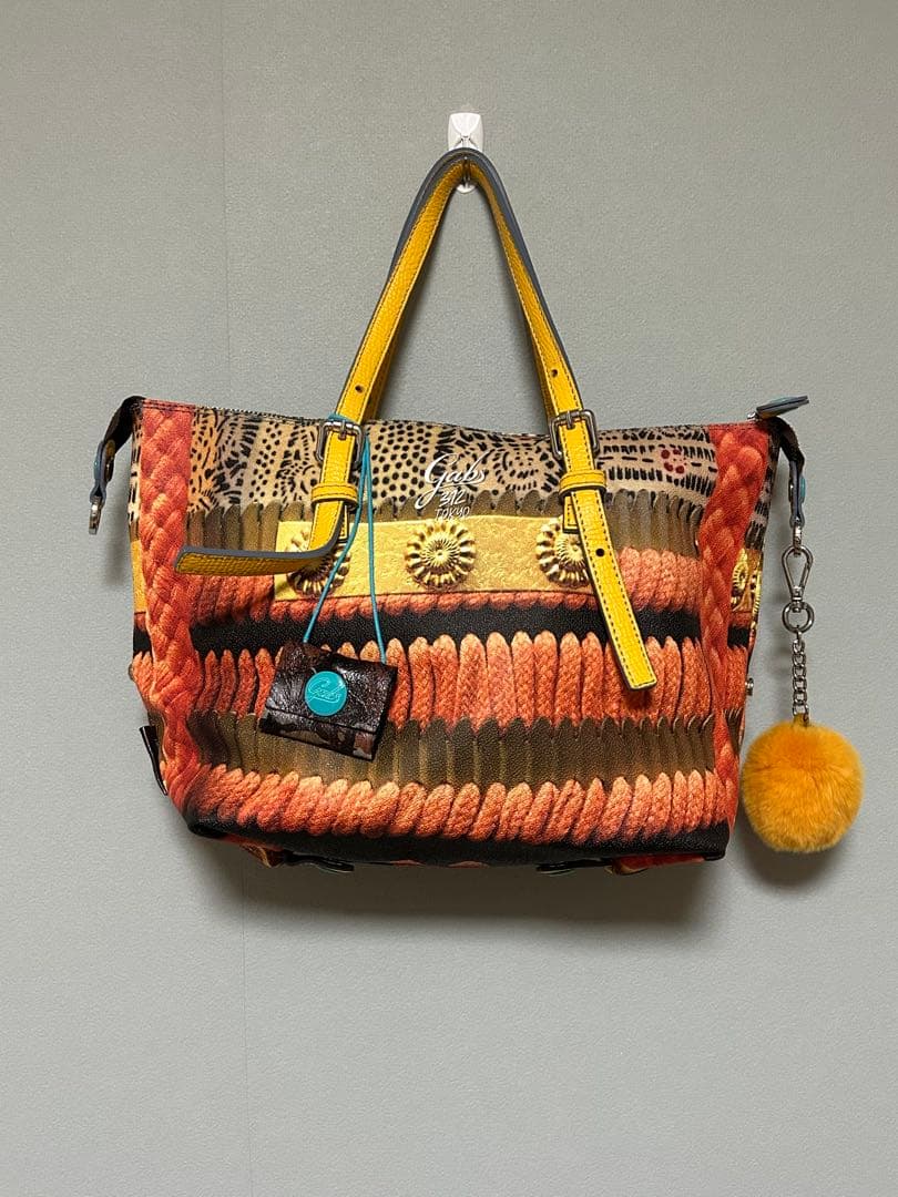 美品】 GABS ガブス ハンドバッグ マルチカラー PVC×レザー - メルカリ