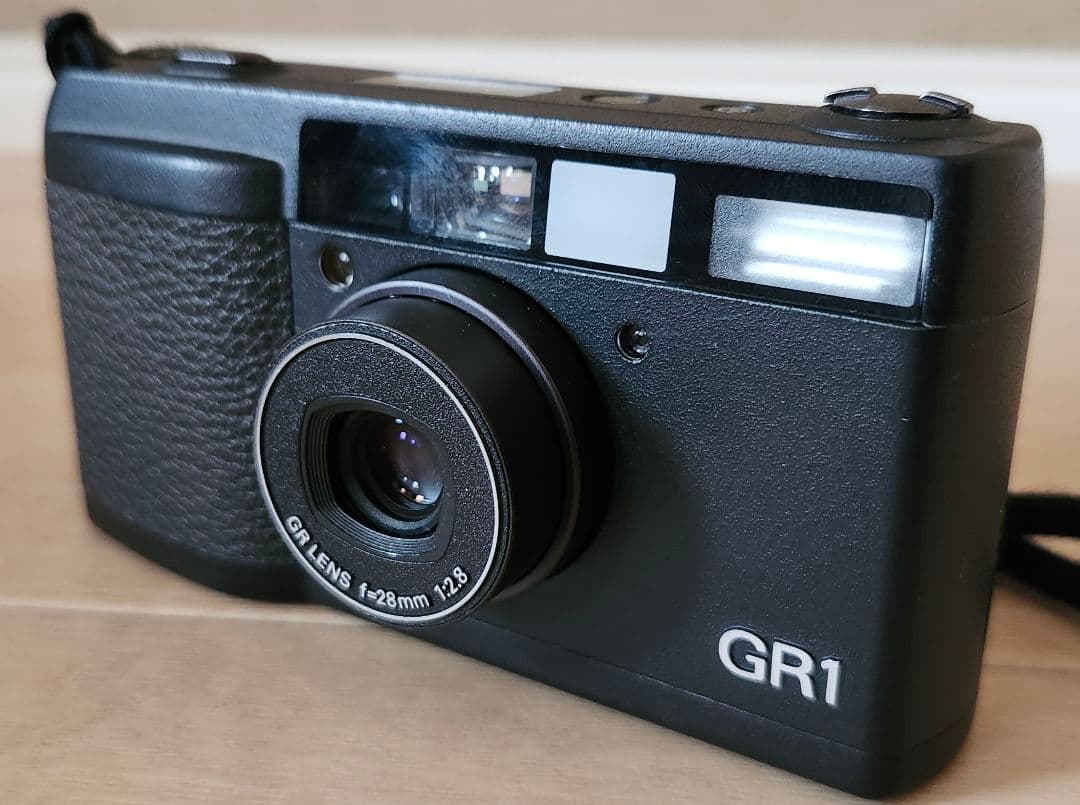 美品 完動品】RICOH GR1フィルムカメラ - メルカリ