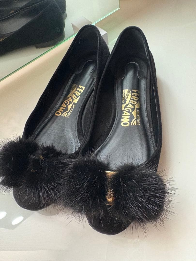 Ferragamo ブラックファーバレエシューズ 51/2 本日値下げ Salvatore Ferragamo サルヴァトーレフェラガモ ノマディック