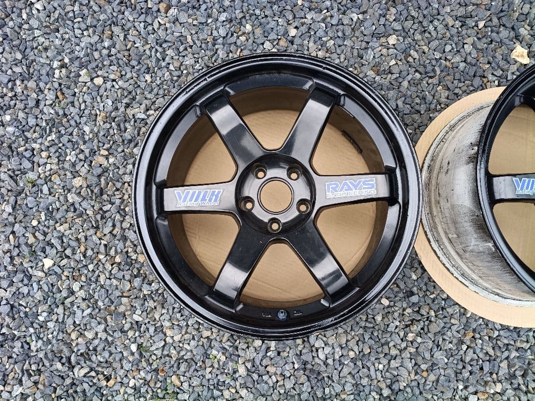 RAYS te37 VOLK RACING 18インチ 9.5j +12