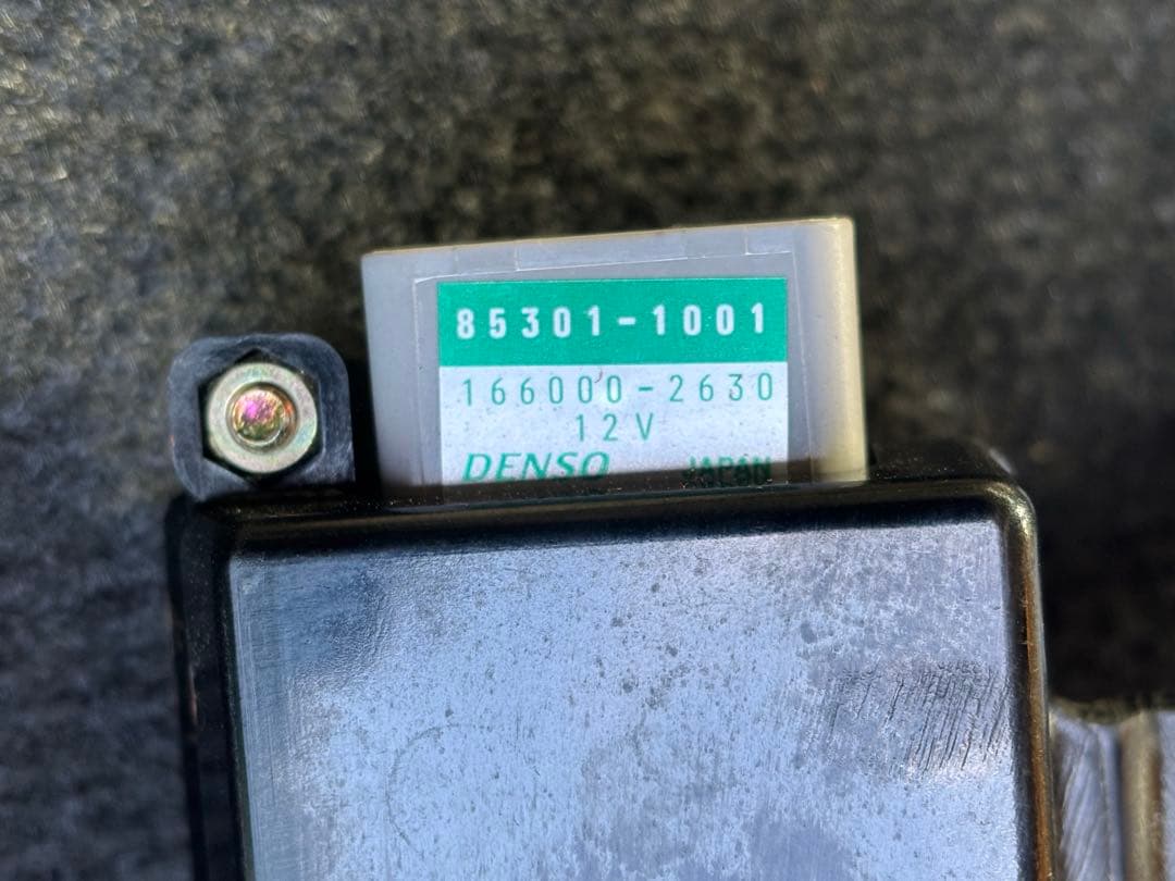 ランクル100系(HDJ101K)サンルーフモーター63260-60060 中古 - メルカリ