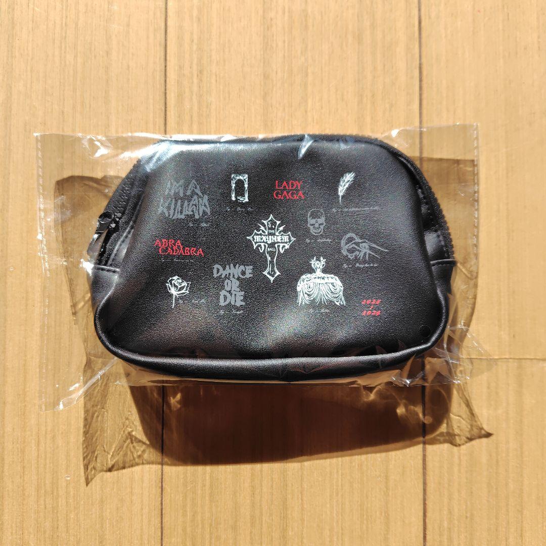Lady Gaga The Mayhem Ball VIPグッズセット - メルカリ