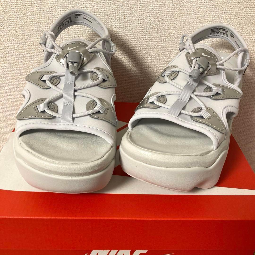 24cm ナイキ エアマックスココ グレー シルバーHJ9651-001 - メルカリ