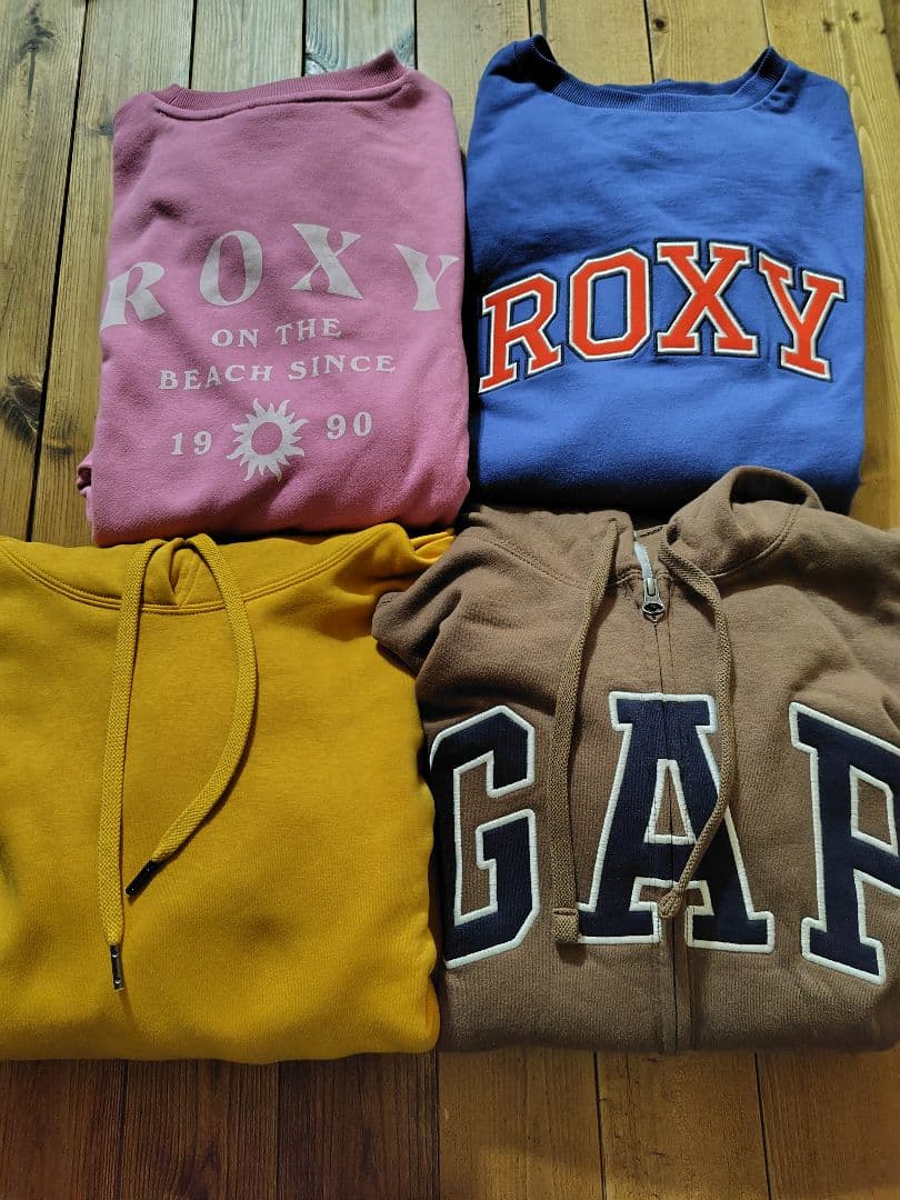 【本日限りｓALE】【未使用＆未使用に近い美品】ROXY✲GAP✲GU4点SET ROXY（ロキシー） スノーボードウェア 上下セット レディース