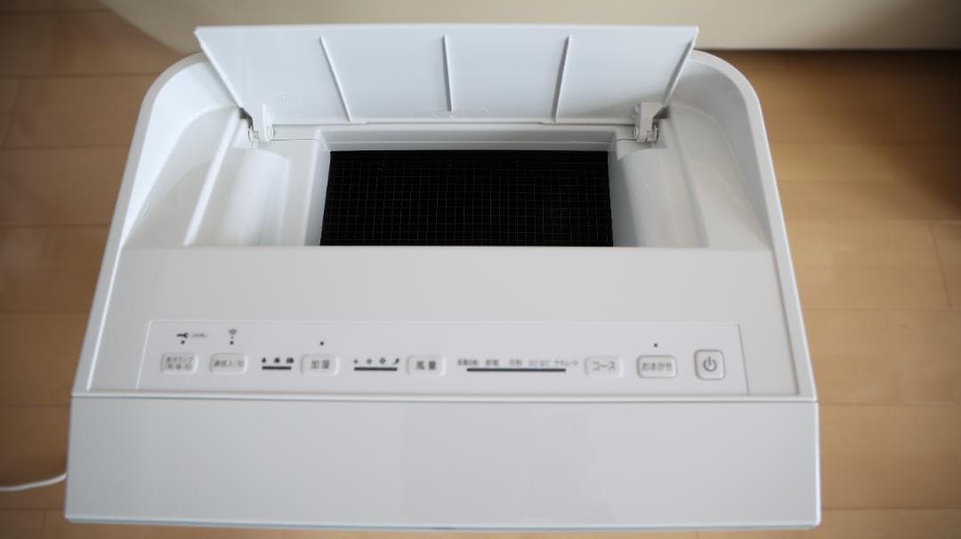 ダイキン加湿ストリーマ空気清浄機MCK70XKS-W 美品