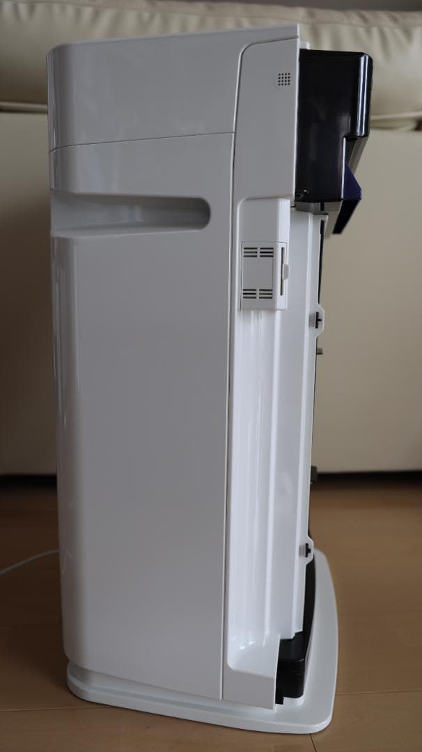 ダイキン加湿ストリーマ空気清浄機MCK70XKS-W 美品