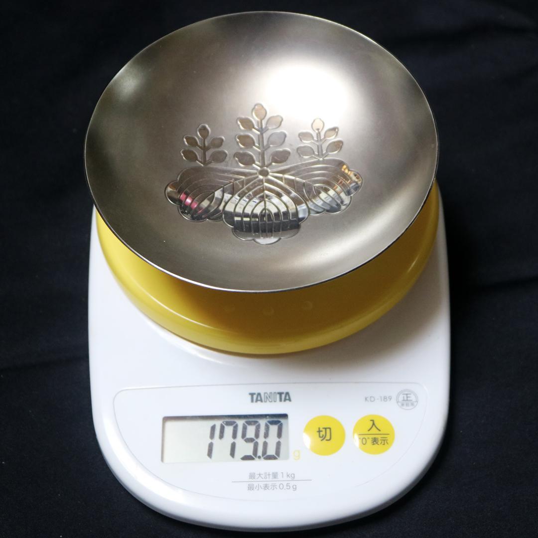銀杯 桐紋 純銀 内閣総理大臣 重さ179g 最大径およそ12.5cm - メルカリ