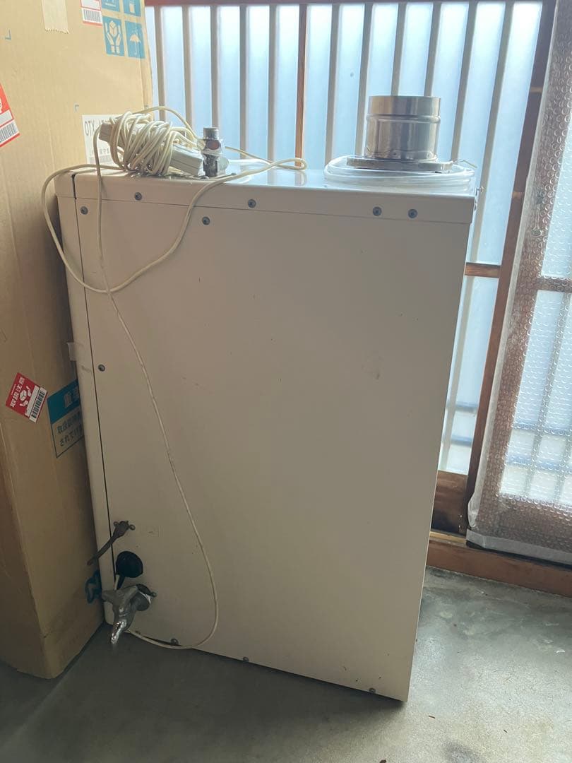 長府製作所の灯油ボイラー　CBX-P4700E 灯油専用ふろがま JPK-N6 本体・バーナー 2点セット(灯油タンクなし