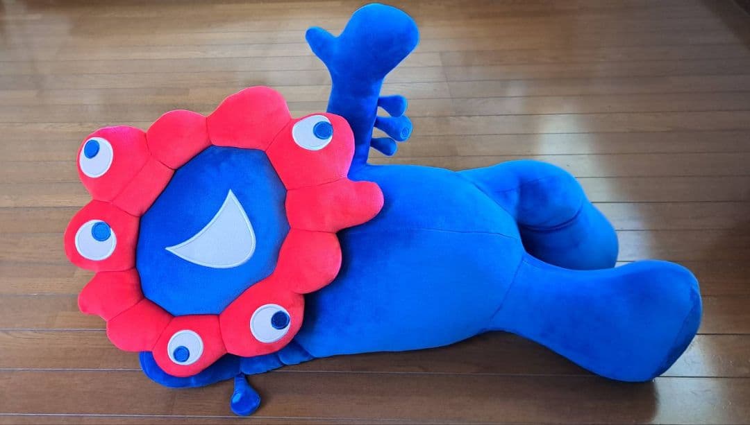 ミャクミャクぬいぐるみくじ 1等 万博で「ミャクミャクぬいぐるみ くじ」を家族でそれぞれ実施した