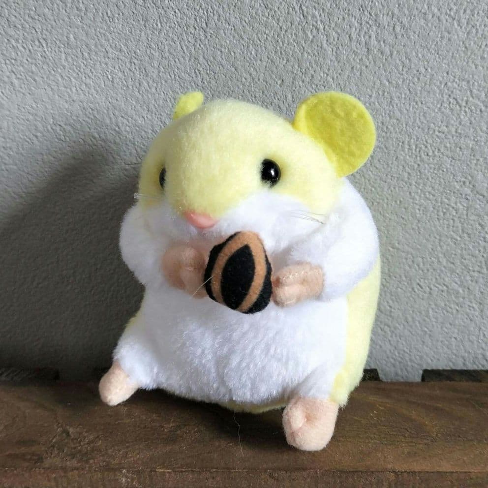 ハムスターぬいぐるみ 昭和レトロ 平成 黄色イエロー 可愛い癒やし動物
