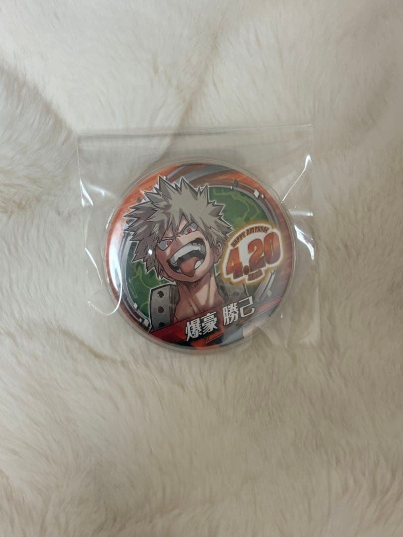 僕のヒーローアカデミア バースデイ缶バッジ 爆豪勝己 2022 - メルカリ