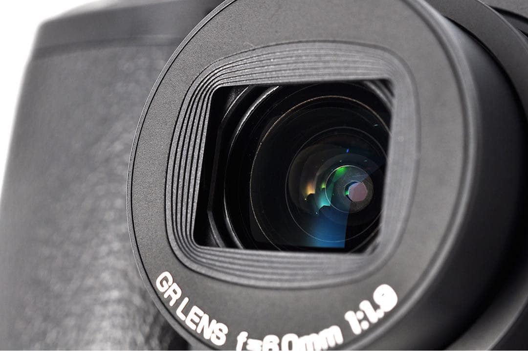 ■ ショット数14回 ■ RICOH GR DIGITAL III《 元箱付》