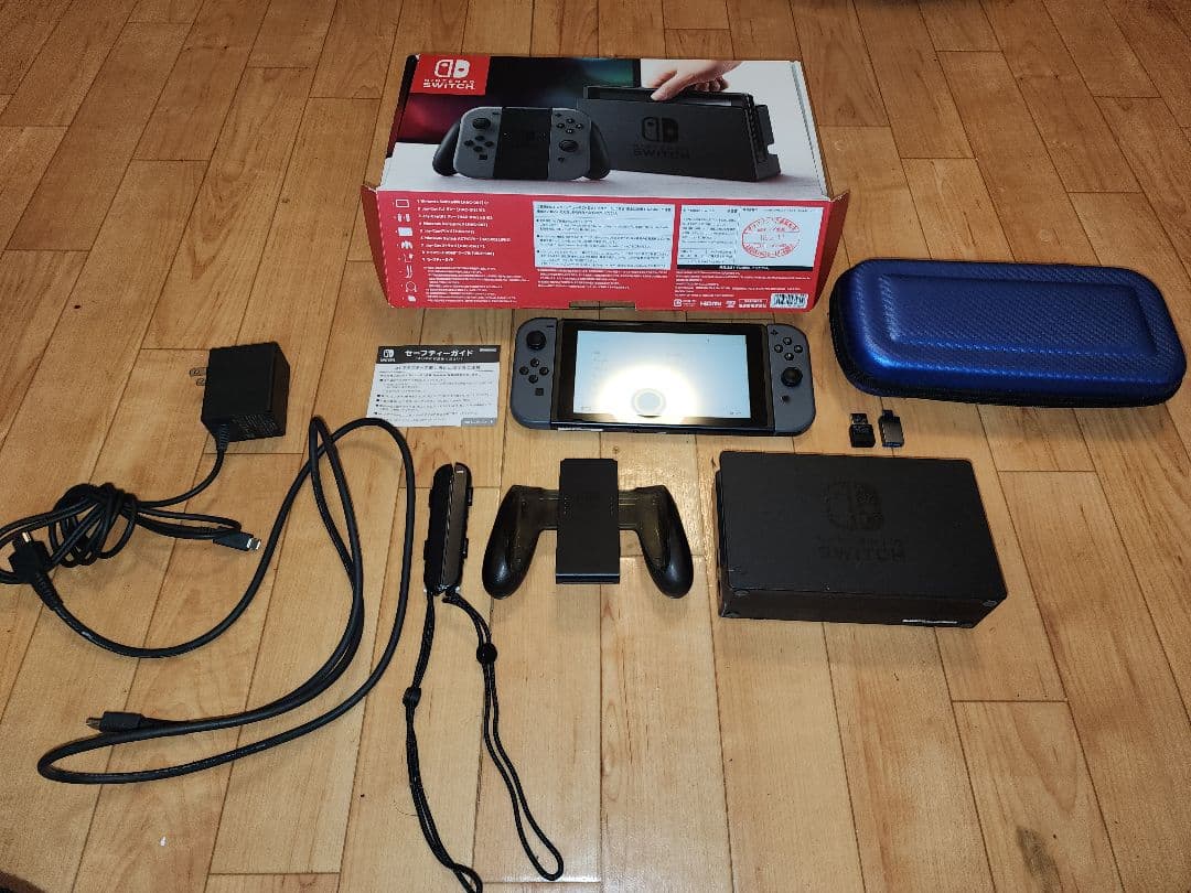 【希少・未対策機】Nintendo Switch セット（グレー）箱有・初期化済 2017年製 Nintendo Switch 未対策機 美品 箱付 初期型 - メルカリ