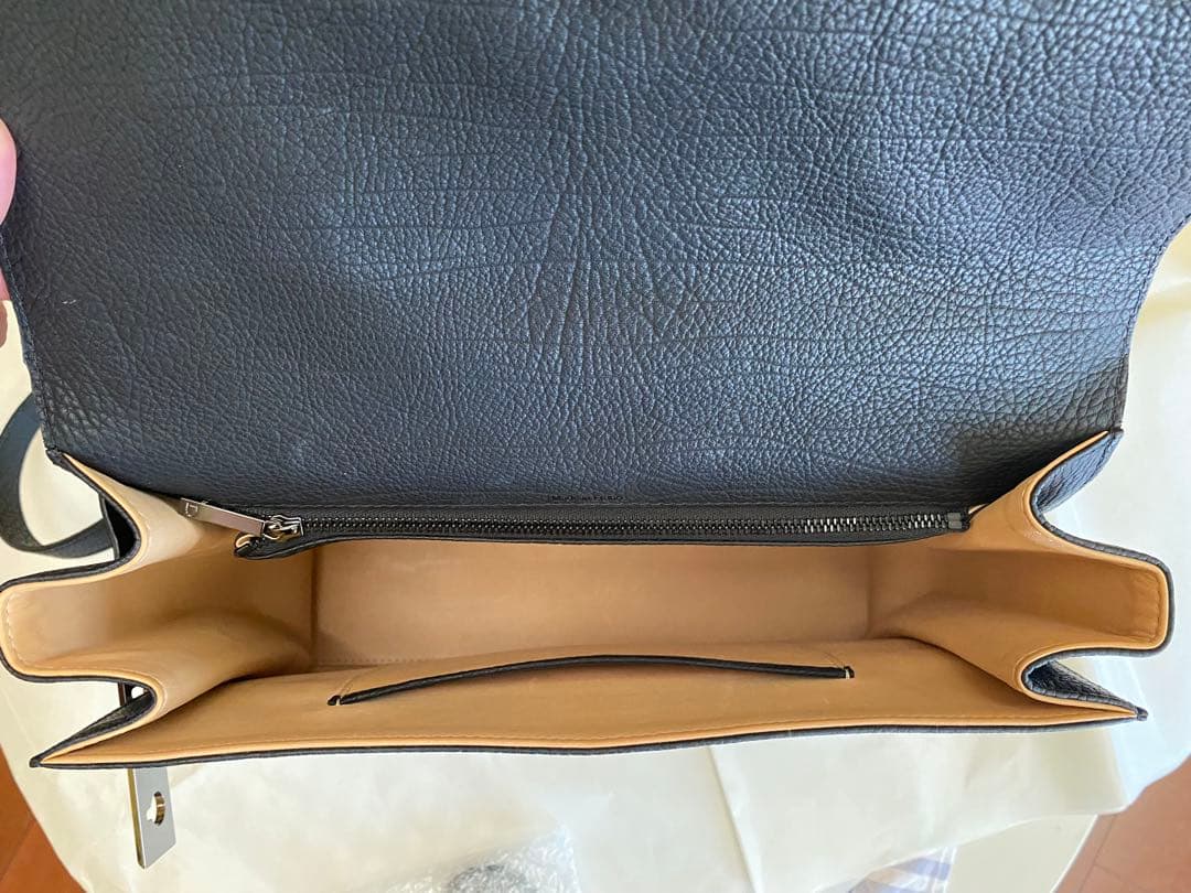 ☆数回使用 DELVAUXデルボー タンペートGMクリスピーカーフ - メルカリ